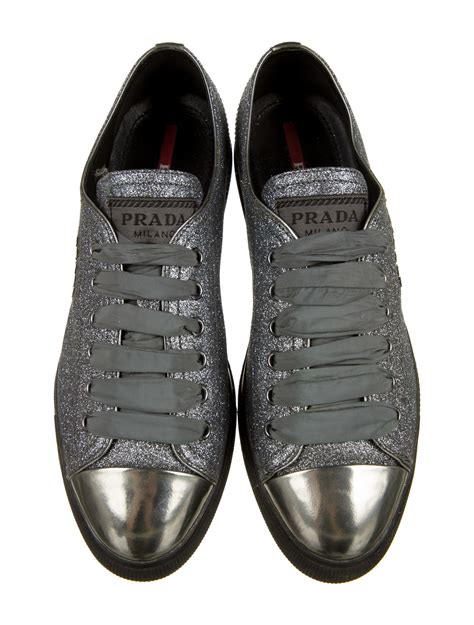 prada tennis shoes women